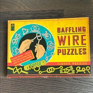 Baffling Wire Puzzles Game Retro Look